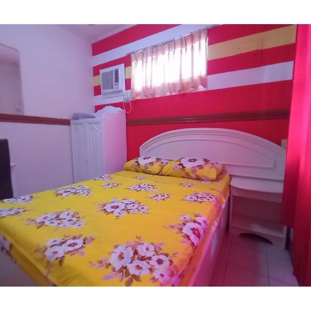 Oyo 1048 Jomckayl Apartelle Naga  Exterior foto